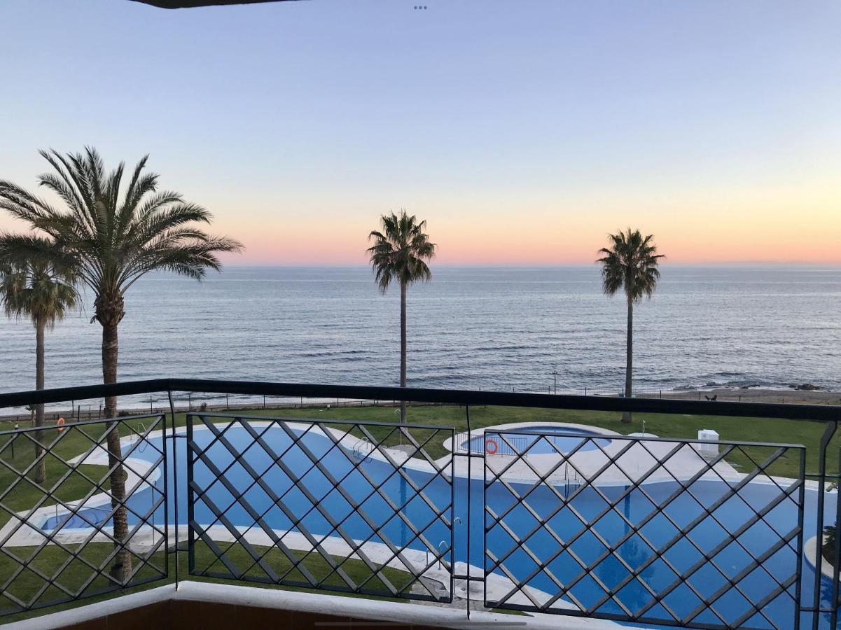 Mi Capricho 170 Beachfront Apartment Sitio de Calahonda 外观 照片